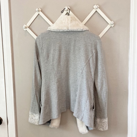 SOLD Anthropologie Saturday Sunday Cardi - Picture 2 of 5